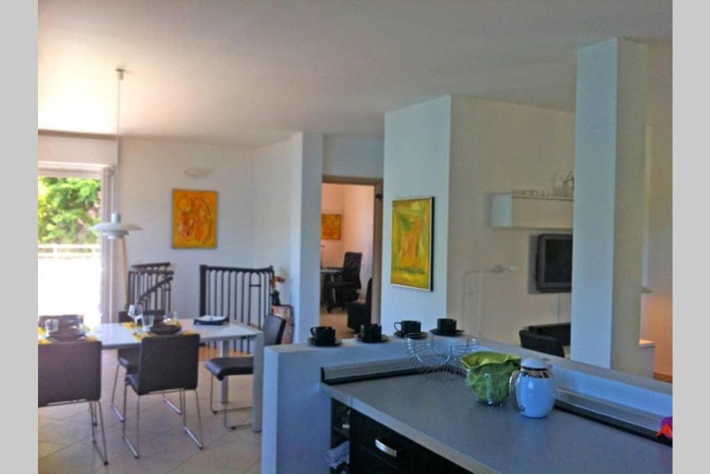 Bride Apartment Colonno Экстерьер фото